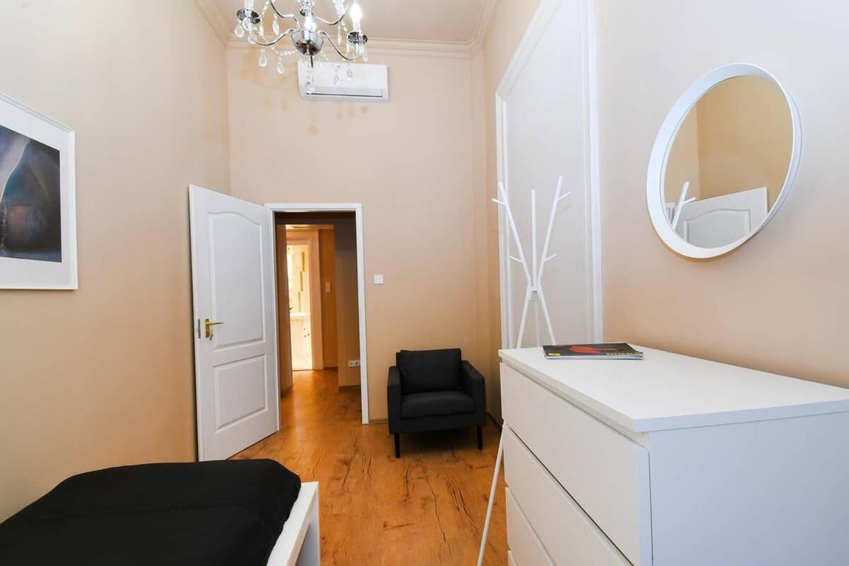 Very Central Very Spacious New Home Budapeszt Zewnętrze zdjęcie